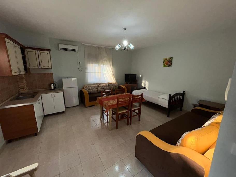 Rezidenca Hasanaj 21 Apartament *